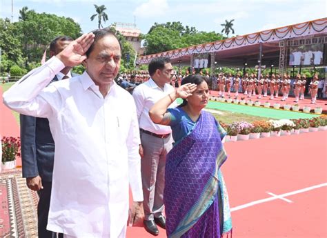 CM KCR launches prestigious Palamuru - Ranga Reddy irrigation project ...
