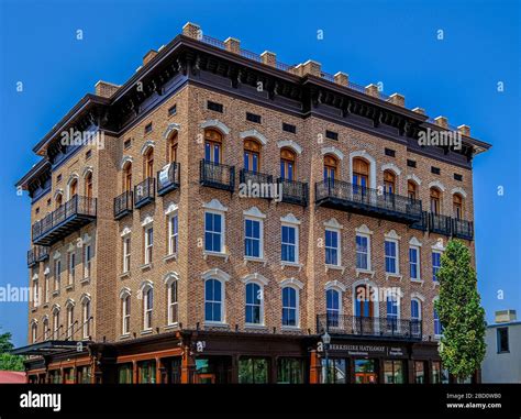 Berkshire hathaway hi-res stock photography and images - Alamy