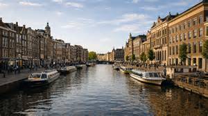 Amsterdam’s first snow changes the city mood