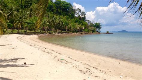 Daanbantayan Travel Guide | Daanbantayan Tourism - KAYAK