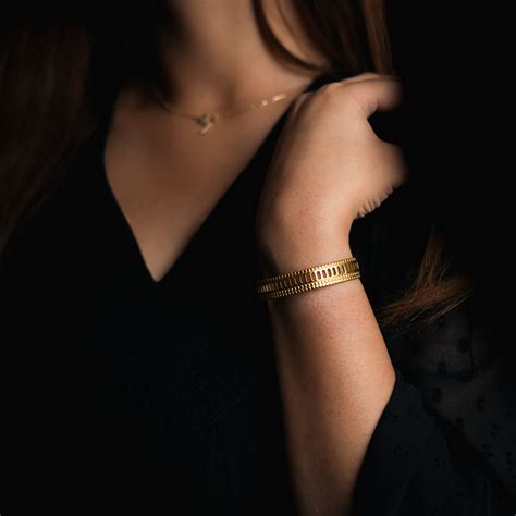 Ladder Luxe Gold Adjustable Cuff I Upto 70% OFF | Order Today – HASHTACK