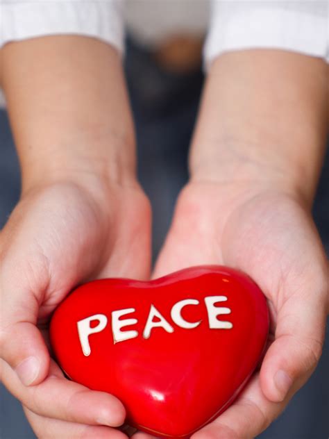 8 instant tips to stay peaceful when feeling anxious | Times of India