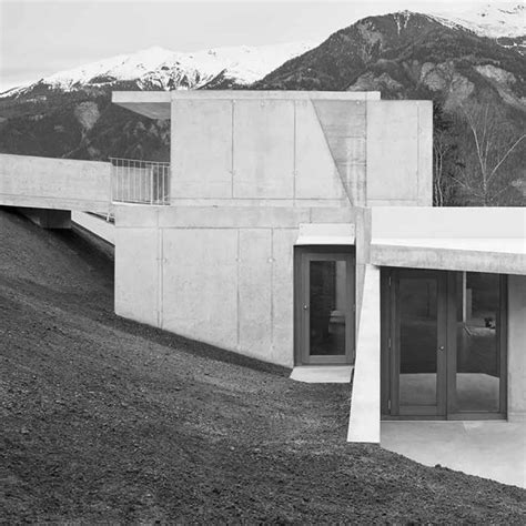 Media / Angela Deuber Architects