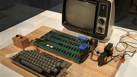 First Apple 1 Computer 的图像结果