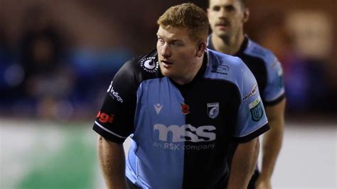 Cardiff Rugby 55-21 Dragons: Hosts thrash visitors in URC Boxing Day Welsh derby; Scarlets 11-25 ...