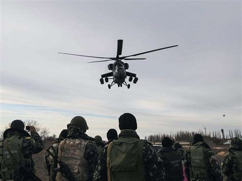 俄乌或将开战？多地交火，乌军宣布进入60天全面战备状态！