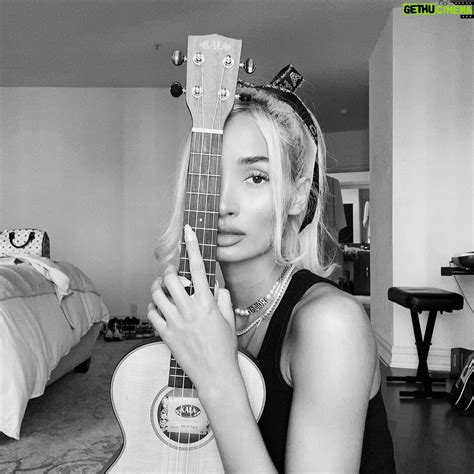 Pia Mia Instagram – 🤍 | Gethu Cinema