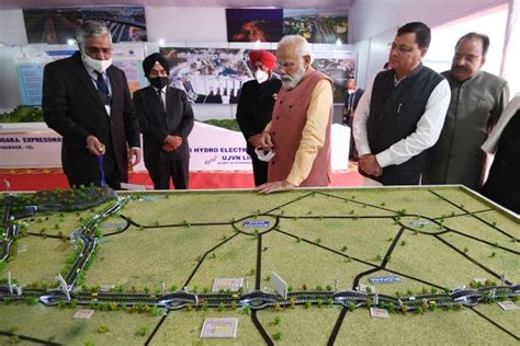 PM inaugurates & lays the foundation stone of various projects worth ...
