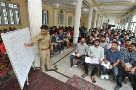 Young IPS Officer Gives Jammu Students Free Coaching Classes, Wins Our ...