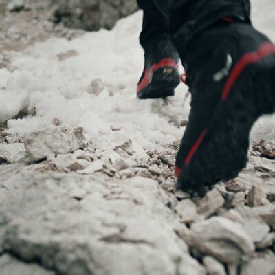 Technical, lightweight and agile: Salewa presents new Ortles Light Mid ...