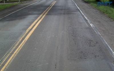 Cracks and Potholes in Road - Dataset Ninja
