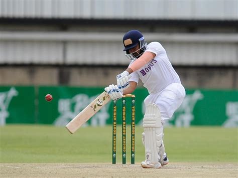 Vijay Hazare Trophy live score: Ignored India star Prithvi Shaw slams ...