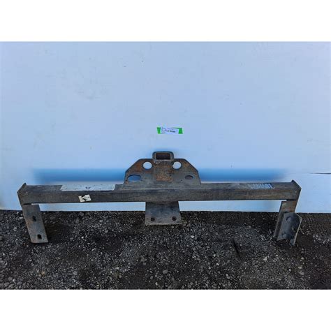 **Hidden Truck Hitch 38.75" x 7.75", Cannot Ship - Bodnarus Auctioneering