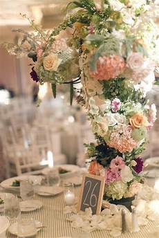 Flower Design Wedding by 22 Absolutely Dreamy Wedding Flower Ideas Weddbook Flower Design Wedding