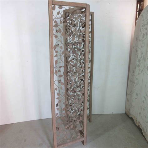 2002 | Wooden 3 Panel Screen – Manglam Arts