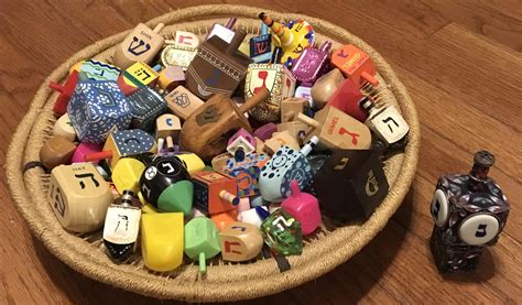 The Truth Behind the Hanukkah Dreidel: Metafolklore, Play, and Spin | Folklife Today