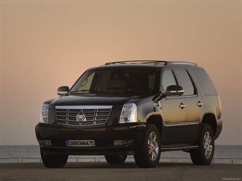 Cadillac Escalade [EU] (2007) - pictures, information & specs