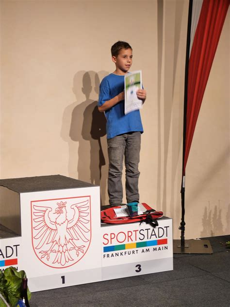 Erfolgreiche Teilnahme am Main-lauf-Cup 2011 – Helene-Lange-Schule