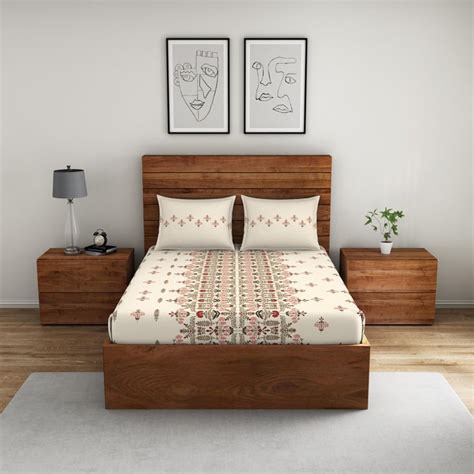 Buy SPACES Indian Ethnic Cotton 132TC Printed 3Pcs Queen Bedsheet Set ...
