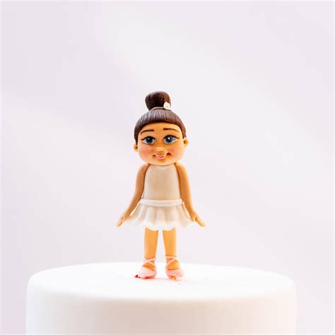 Cake Toppers for Every Occasion | Crave by Leena