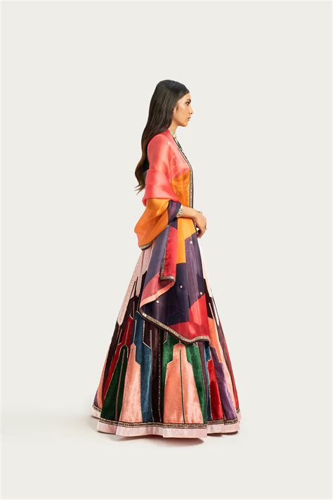 Kshitij Jalori - Amarah natural lehenga set - Elahe