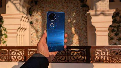 Vivo V50 launched in India with Snapdragon 7 Gen 3 chipset: Check price ...