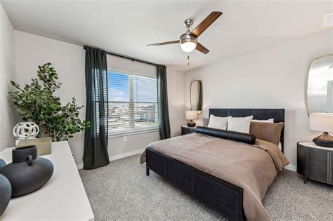 Residents | Cottages at Lindsey Place | Anna TX