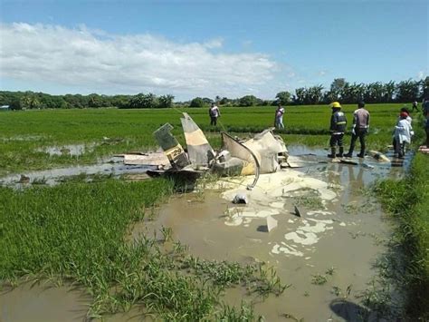 Plane crashes in the Philippines, search under way for 4 on board ...