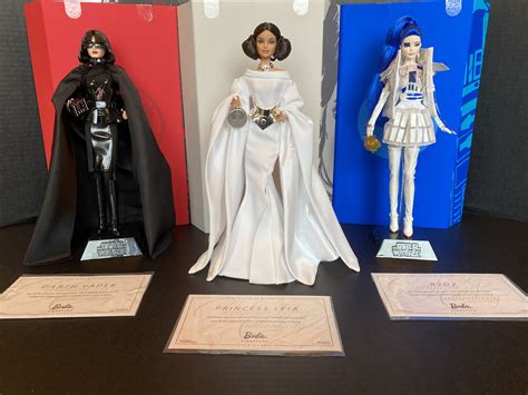Toy Review: Star Wars x Barbie Signature Doll Collection ...