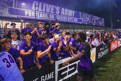 Rankings & Student Outcomes | University of Portland