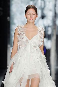 Non Traditional Floral Wedding Dresses by 22 Most Unique Non Traditional Wedding Dresses Non Traditional Floral Wedding Dresses