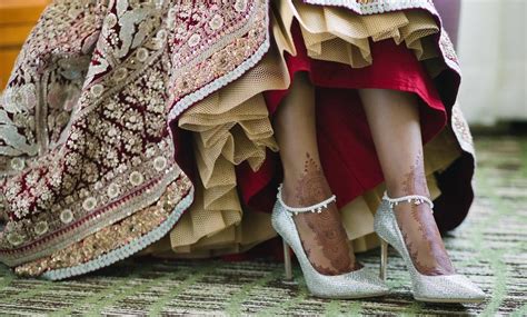 9 Silver Anklets Designs To Help You Put Your Best Foot Forward