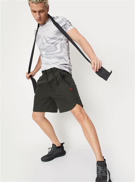Buy Men Colourblocked Active Woven Shorts Online at just Rs. 799.0 ...
