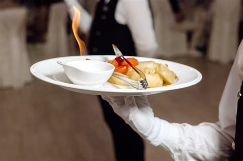 Waiter 的图像结果