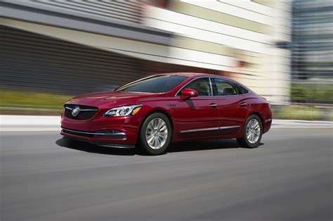 2019 Buick LaCrosse Review: Expert Insights, Pricing, and Trims