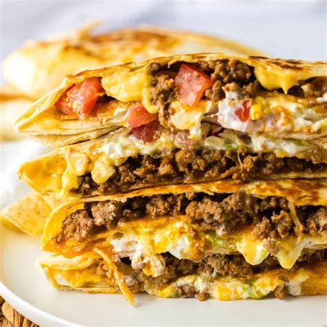 7+ Delicious Homemade Crunch Wraps Recipes Inspired by Taco Bell - Pinch of Dreams