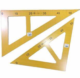 三角板有3个角都是什么角
