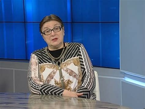 Интервью: Евгения Бухарова, директор института экономики, управления и ...