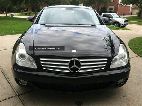 2006 Mercedes - Benz Cls500 Base Sedan 4 - Door 5. 0l