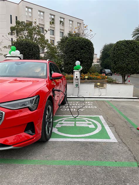 Locate Us | LionCharge