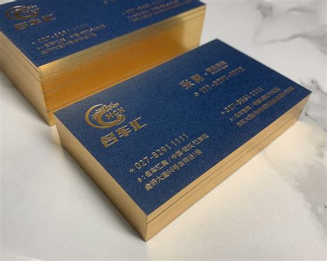 Design Metallic Blue Business Card 的图像结果