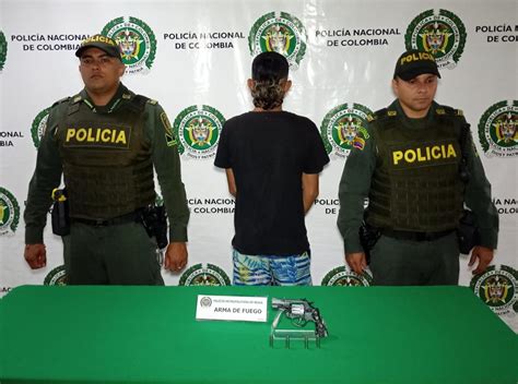 Fue aprehendido menor en flagrancia por el delito de porte ilegal de ...