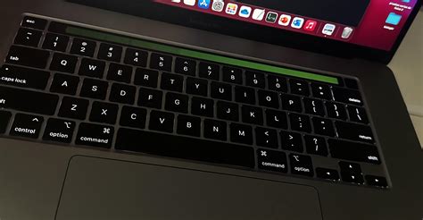 MacBook 2019 Touch Bar glitching. Is there any fix for it? : r/mac