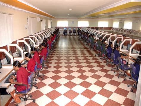 Laboratory - Sri Bharathi Engineering College For Women