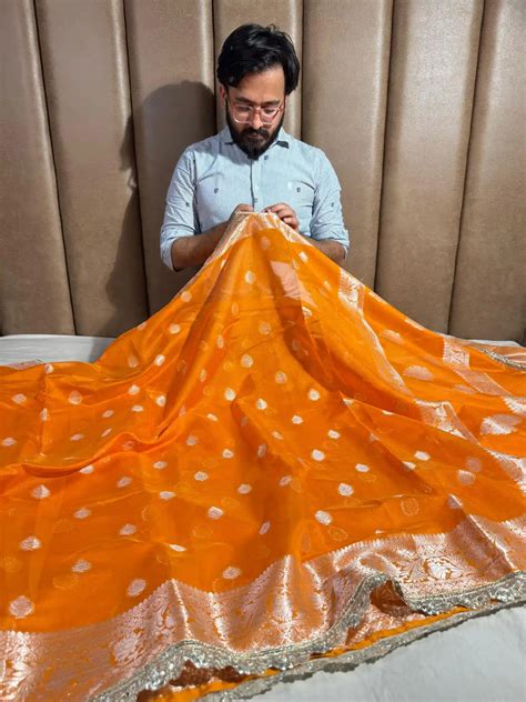 Shop Designer Banarasi Sarees & Silk Blouses at UT Sarees – Unique ...