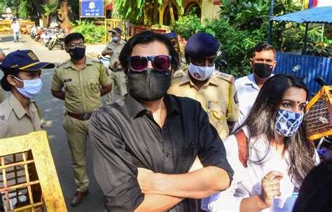 Arnab Goswami Arrest: The Maharashtra Police Is Getting Dangerously ...
