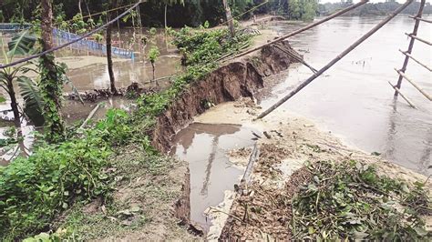 About 300 houses affected by Raidak River Dam breach