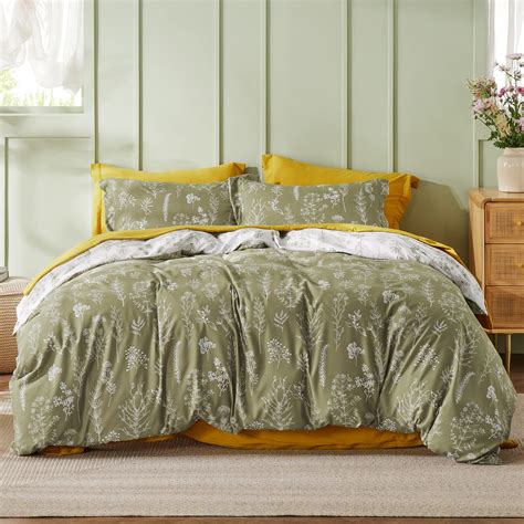 Bedsure Queen Comforter Set - Olive Green Comforter, Cute Floral ...