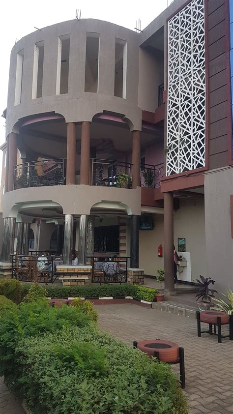 KAMWE KAMWE HOTEL & SPA (Kasese) - Hotel Reviews, Photos, Rate ...