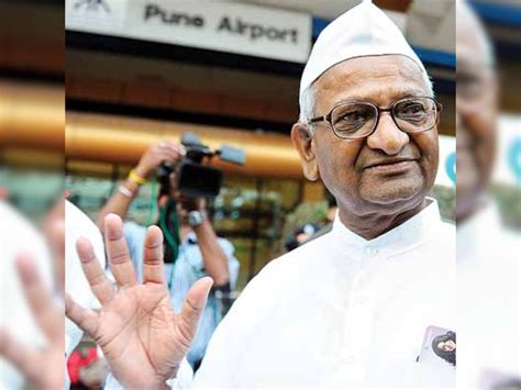 Anna: National media should have covered 450 rallies in N India